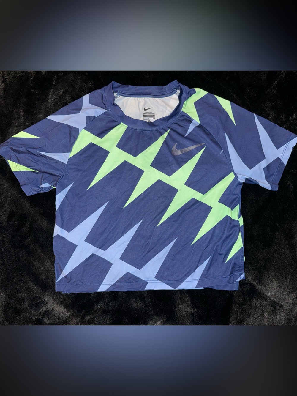 Nike Women’s Crop Top - Flawed